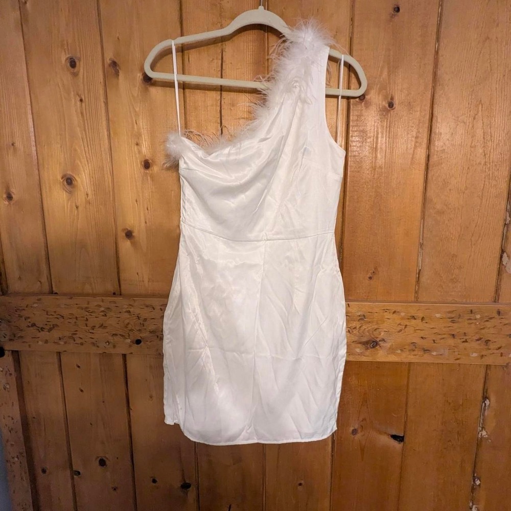 Vintage Inspired Altered State White Satin Feather Trim One Shoulder Mini dress